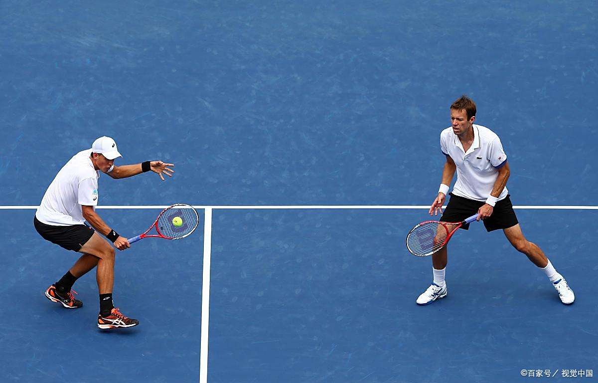 网球战术调整奏效，成功扭转局势