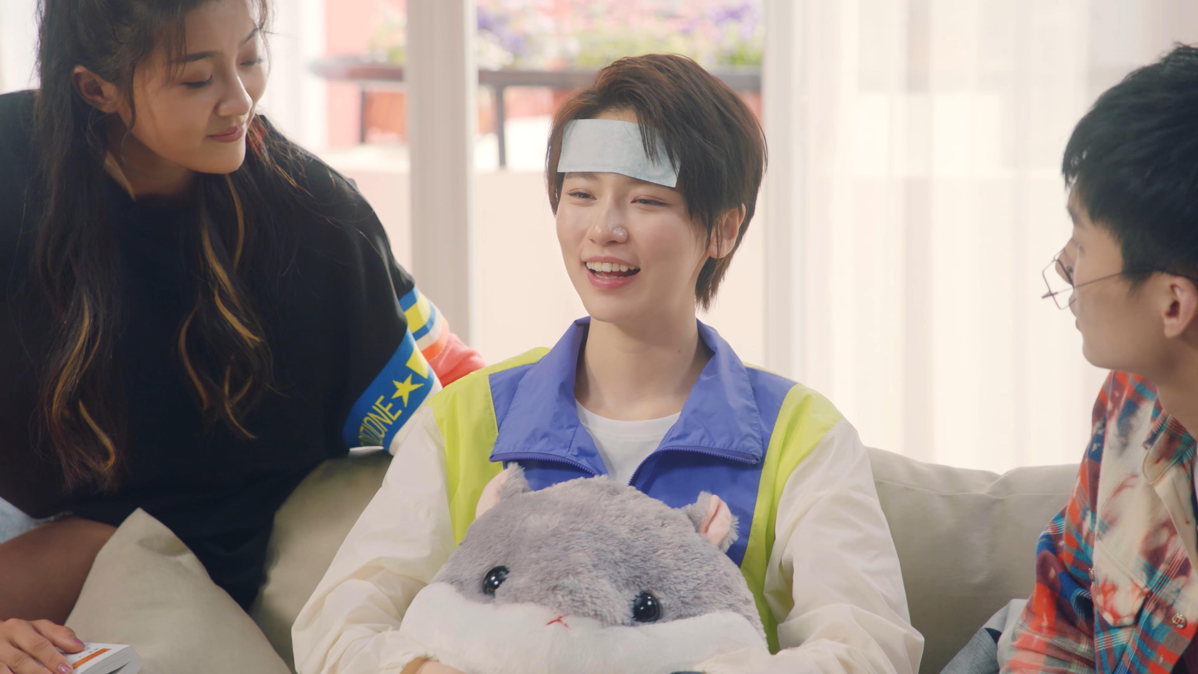 鹰翼对决,当篮球鞋擦过F1赛道,乔治在双重战场上接管比赛