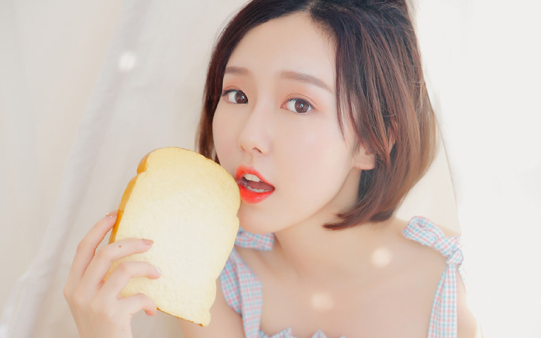 雄狮咆哮威斯特法伦，当喀麦隆足球哲学制霸德甲争冠战