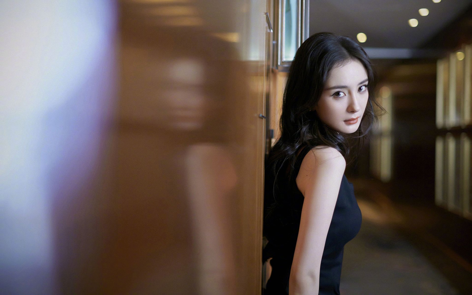 无声的指挥家，范弗利特如何用一脚触球编织欧冠决赛之夜