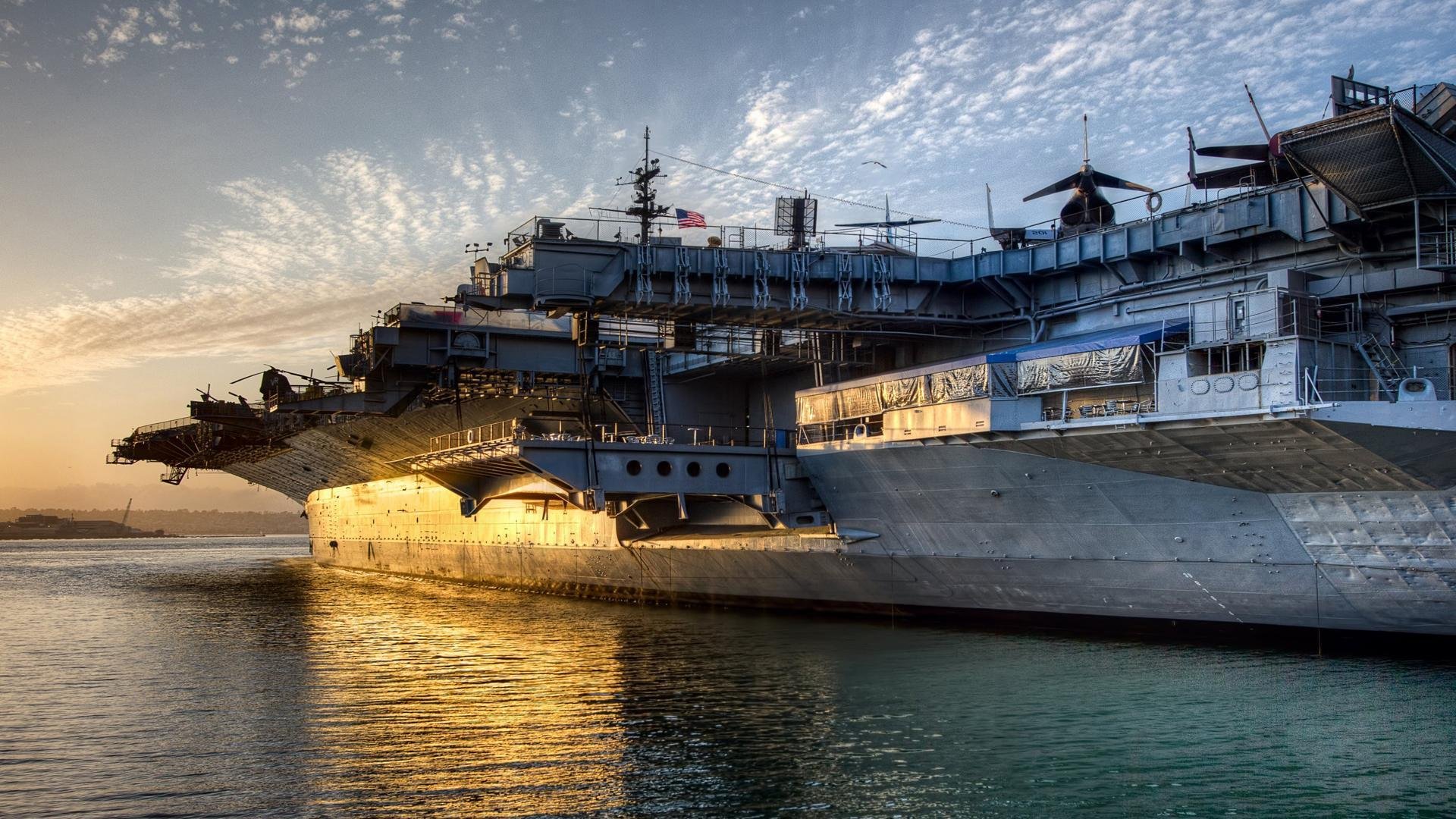 东方利刃斩落老鹰，白马银枪绝杀欧洲—当深圳的逆袭遇见霍勒迪的传奇