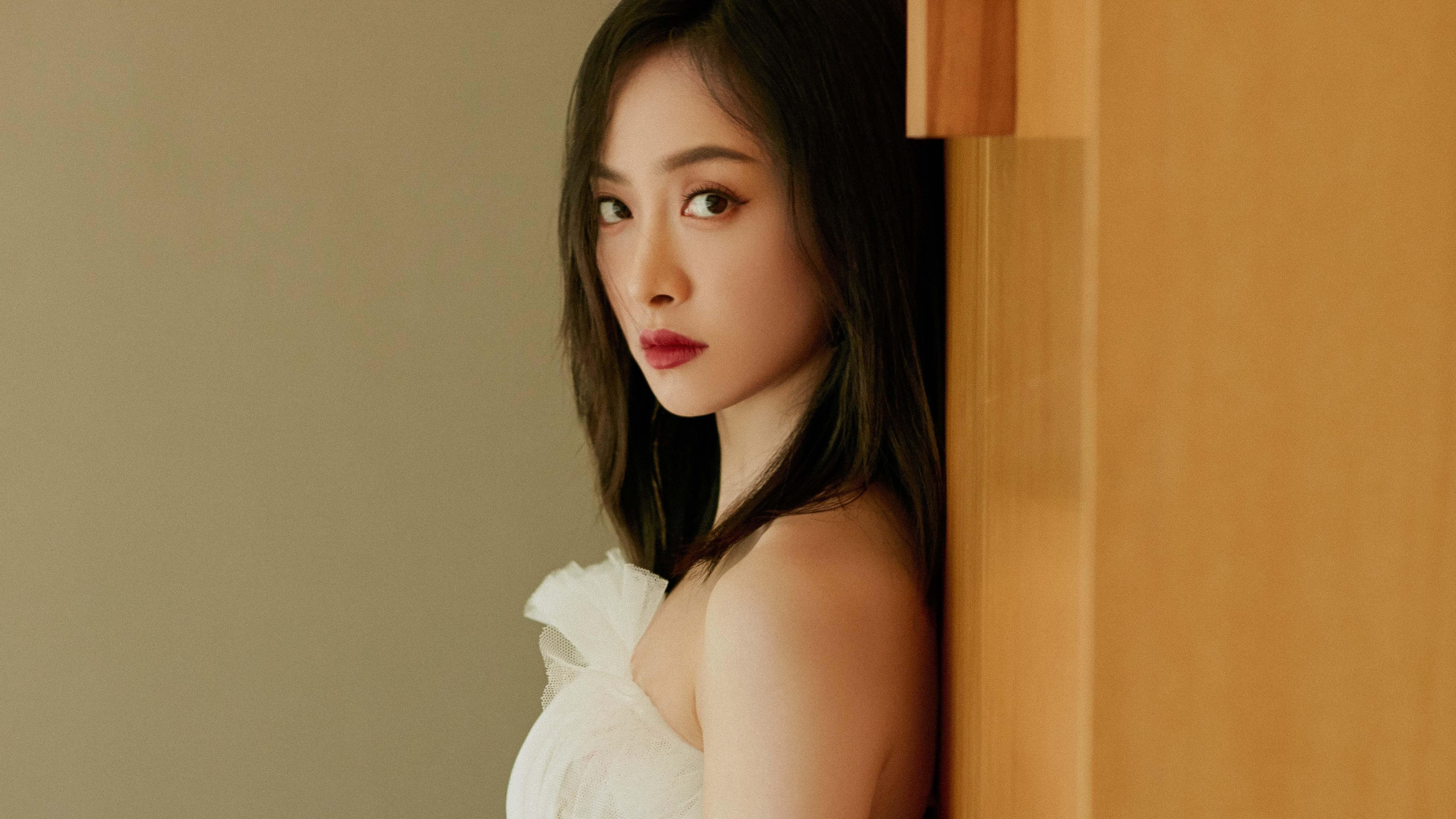 红黑钢琴师弹走拜仁重金属,萨拉赫在另一片草场点燃火药