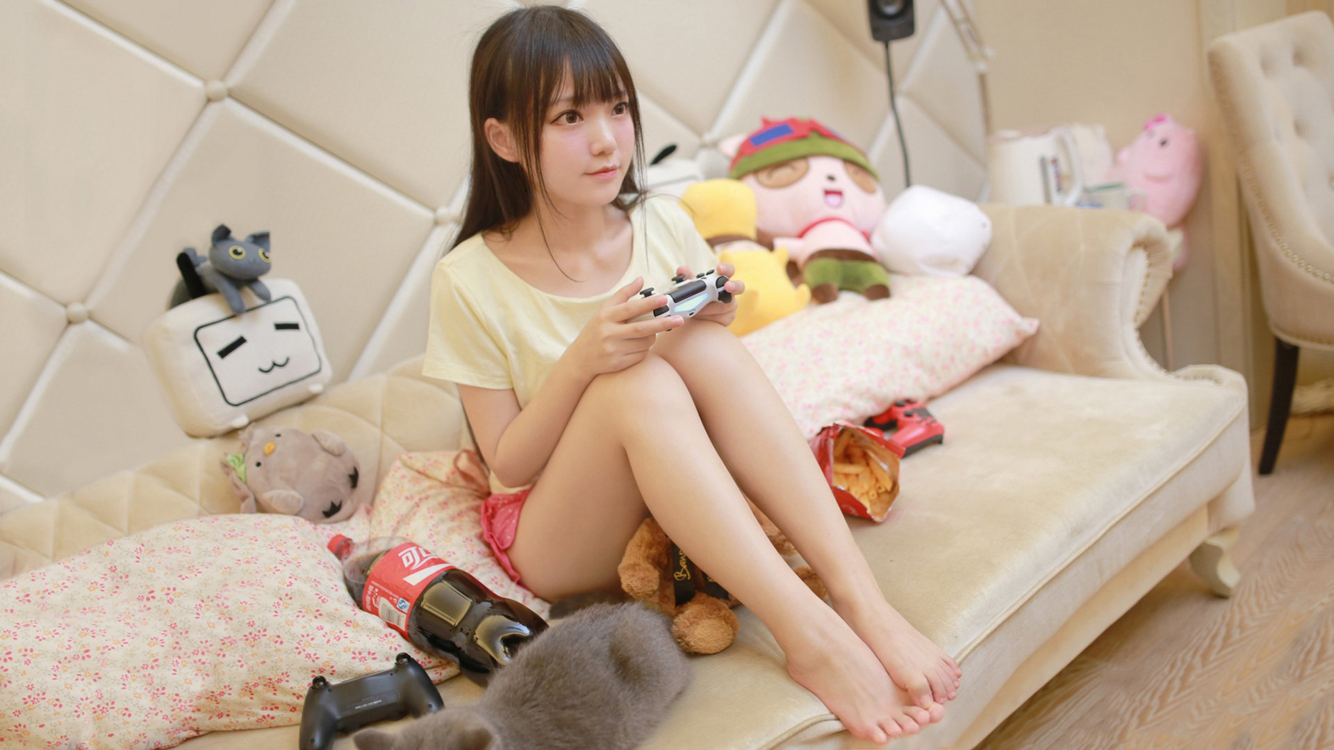 烈焰穿心！基耶萨蓝焰点燃马拉多纳，那不勒斯刺穿红牛晋级路